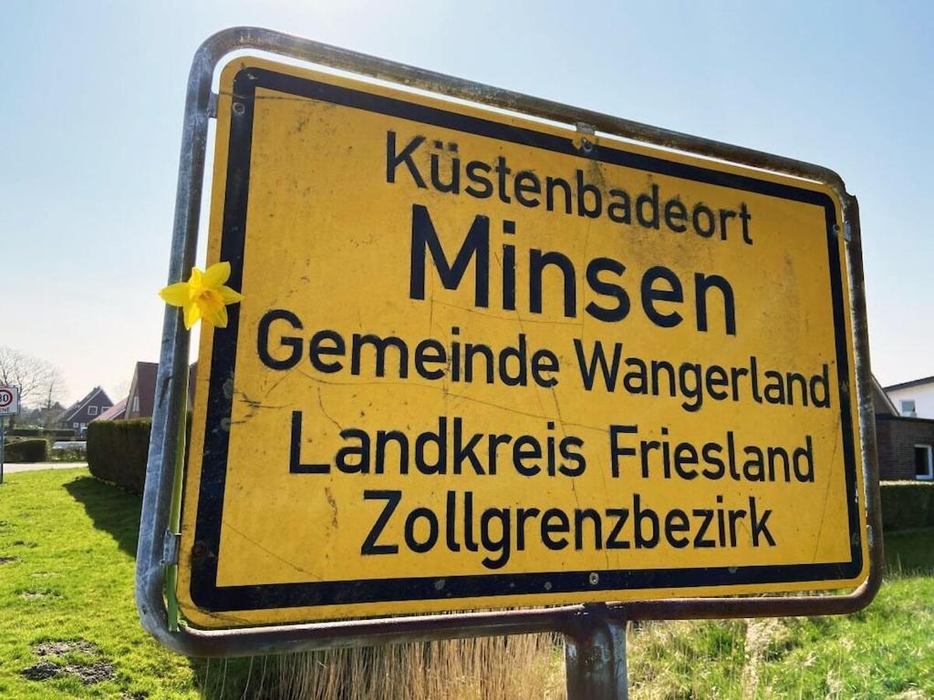 Ferien Im Wangerland Ferienwohnung Leuchtturm Minsen Schillig Hund Pool Sauna Norderaltendeich Экстерьер фото